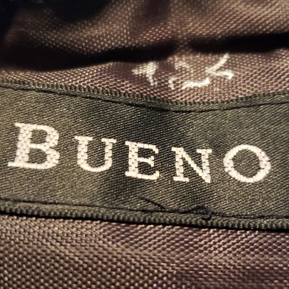 Bueno purse. (#704) - Picture 2 of 8